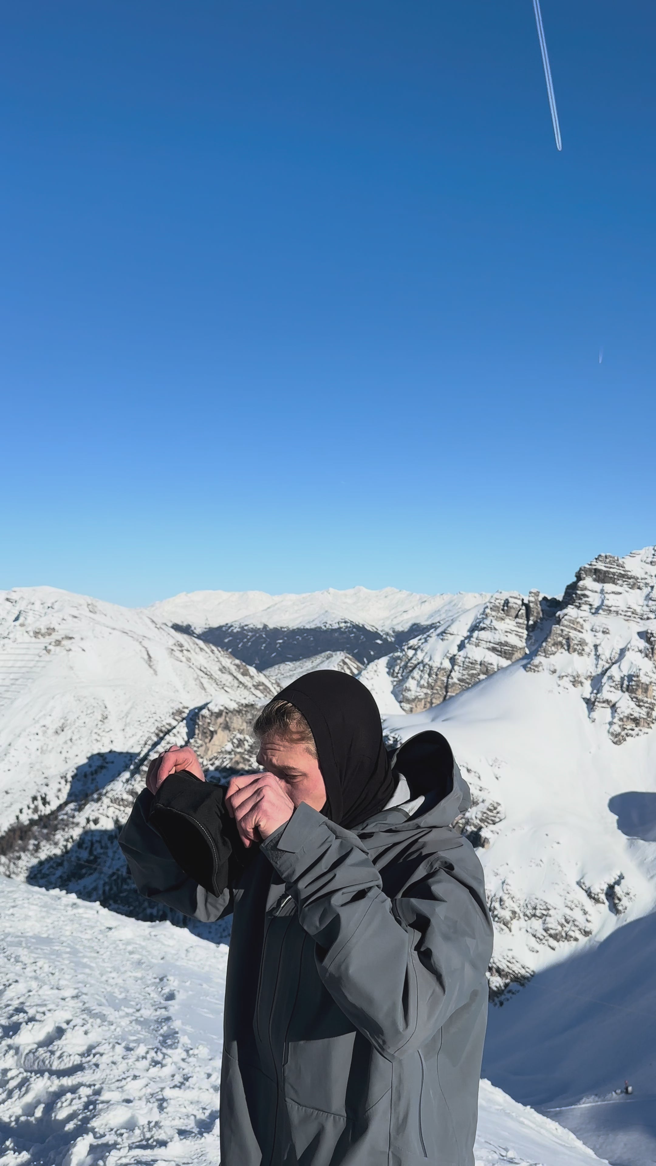 Sciatore in montagna