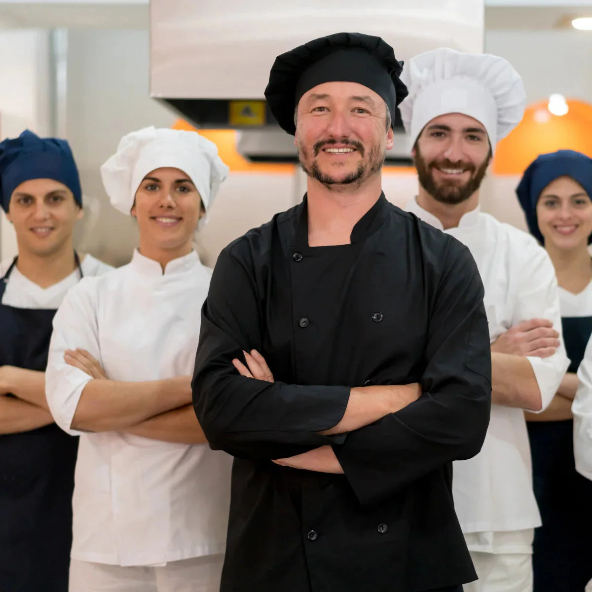 Squadra di chef soddisfatta